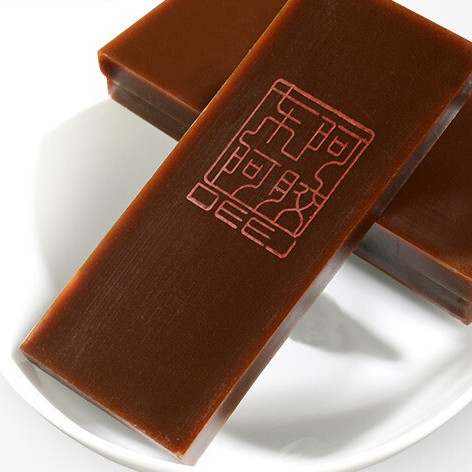 DEEJ 東阿阿膠 阿膠片 240g保健產(chǎn)品包裝創(chuàng)意設(shè)計(jì)欣賞(圖3)