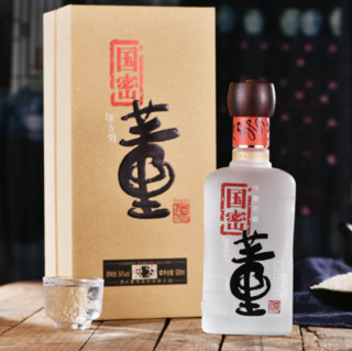 創(chuàng)意酒包裝設(shè)計國密方印董香型白酒單瓶裝產(chǎn)品包裝設(shè)計欣賞(圖6) 創(chuàng)意酒包裝設(shè)計國密方印董香型白酒單瓶裝產(chǎn)品包裝設(shè)計欣賞(圖6)